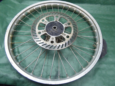 FELGE VORDERRAD HUSQVARNA WR 125 250 350 510 610 TE AKRONT RAD 1992 (see cut)