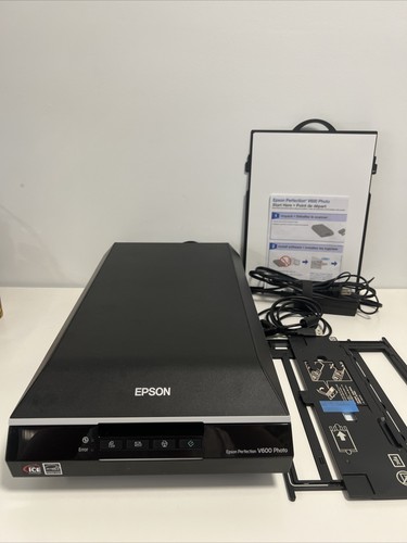 Epson Perfection V600 Document Photo Scanner w/Cables + Tray Accessories WORKS!