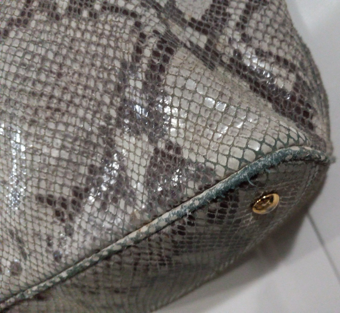 Michael Kors Beige Leather Python Print Shoulder … - image 8