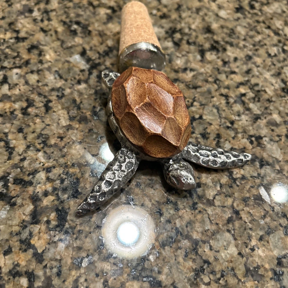 "Tapón de botella de vino tortuga marina tapa de corcho madera metal 4,5"" H" Foto 2 de 4