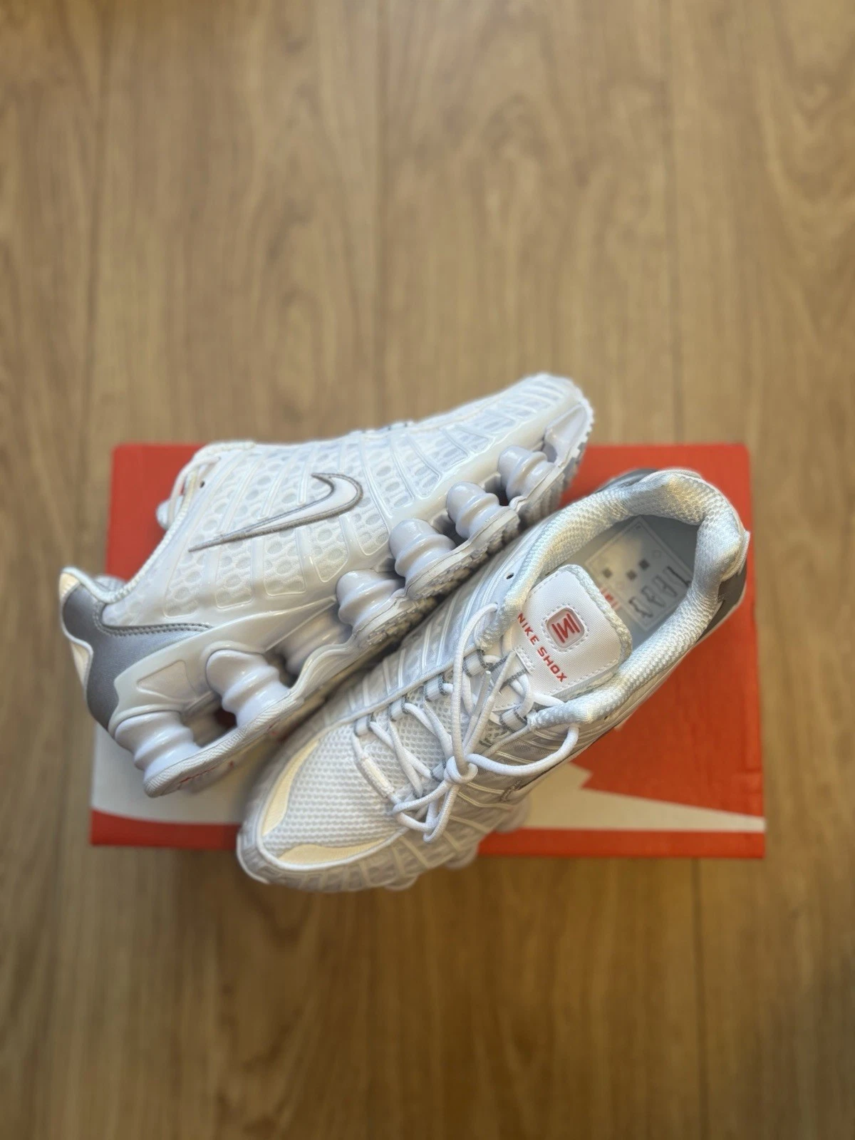 Nike Shox TL White Metallic Silver Max Orange UK 5.5 EU 39