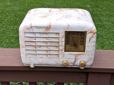 1930s-40s GE General Electric Beetle Plastic Tabletop Radio | eBay