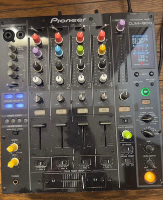 Pioneer DJM-800 4-Channel DJ Mixer Effects Pro Audio Console Main