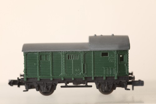 Arnold rapido Spur N  Güterwagen Güterzug Begleitwagen 12369 dunkelgrün (251979) | Zustand: Gebraucht