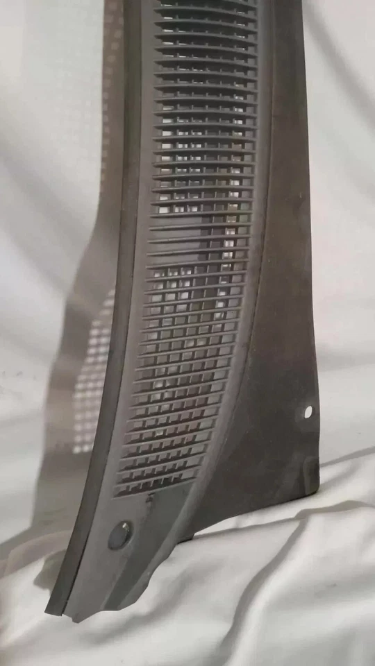 Cubierta de capó para Kia Rio 2001-2005 lado derecho del pasajero plástico negro OEM Foto 2 de 4