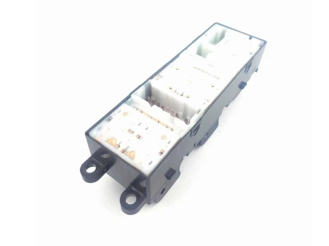 INTERRUPTOR DE VENTANA ELÉCTRICA PARA CONDUCTORES ARMADA 2008-2015 ORIGINAL NISSAN ☆ 25401-ZW00A ☆ Foto 3 de 4