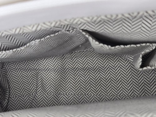XOXO Women's Mini Purse/Tote Bag - Print/White With A XOXO Logo - XOH - 464 - Picture 8 of 12