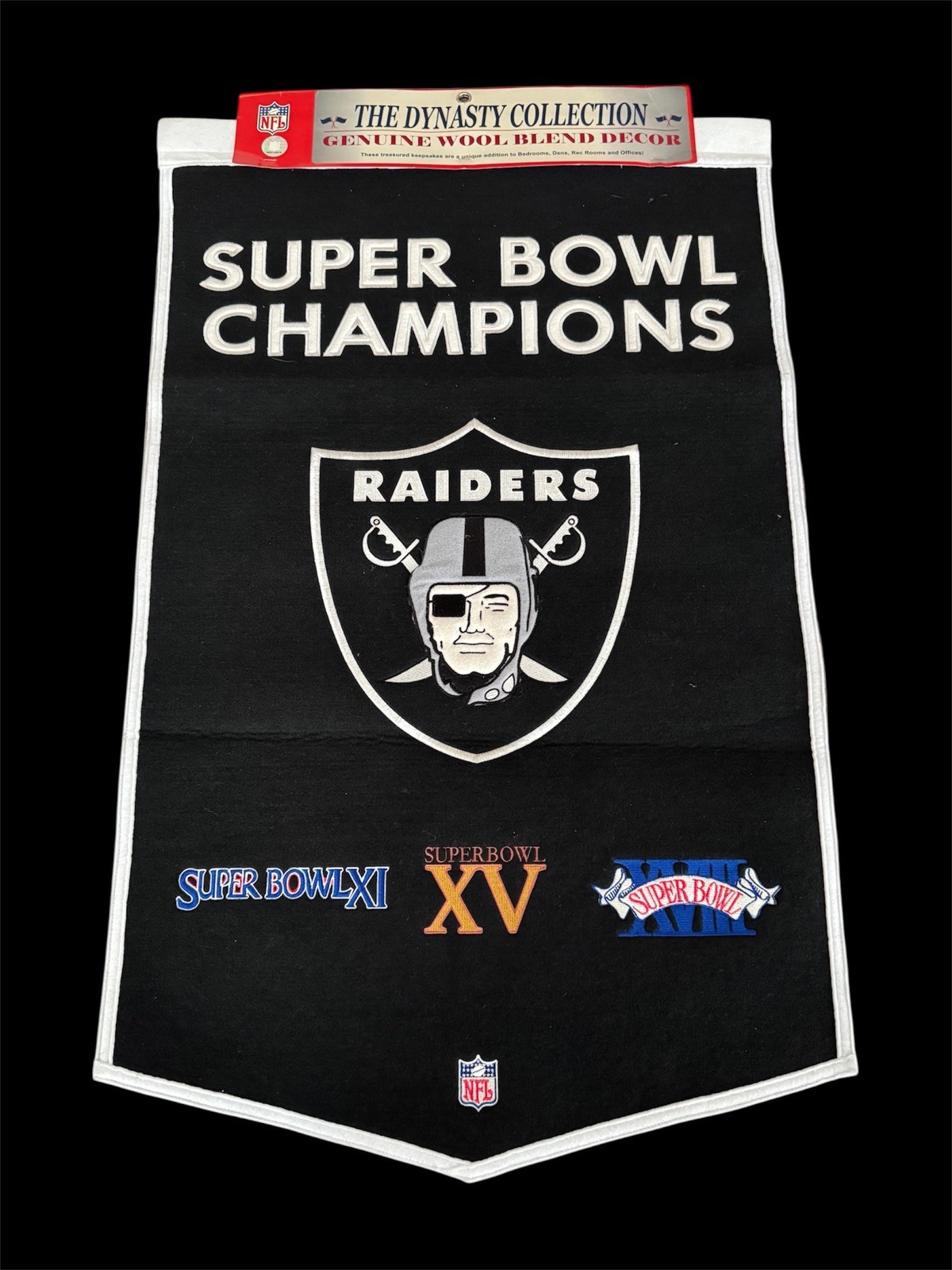 Las Vegas Raiders NFL 24"x38" Embroidered Wool Super Bowl Banner Winning Streak