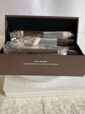 MAANGE Professional Makeup Brush Set in Gift ...