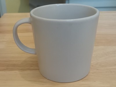 IKEA 15199 beige Tasse 9,5 cm DURCHMESSER 10 cm HOCH