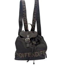 Borsa zaino Zucca con coulisse originale FENDI buone condizioni tela nera Italia FS