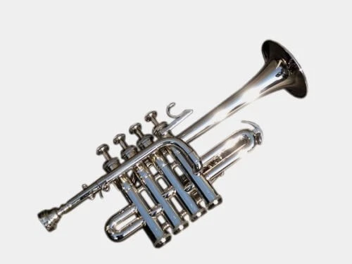 VENTA DE NAVIDAD Piccolo Trompeta Bb NickeL Con Estuche Boquilla Muy Afinado, Foto 2 de 4