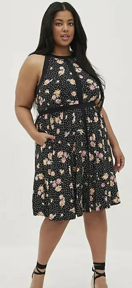 Torrid Sexy Black Floral Studio Knit Halter Skater Dress Plus Size 4X, 26