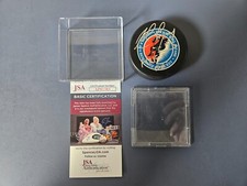 Rod Langway Signed Hockey Hall of Fame Puck with Case HOF Inscription - JSA COA