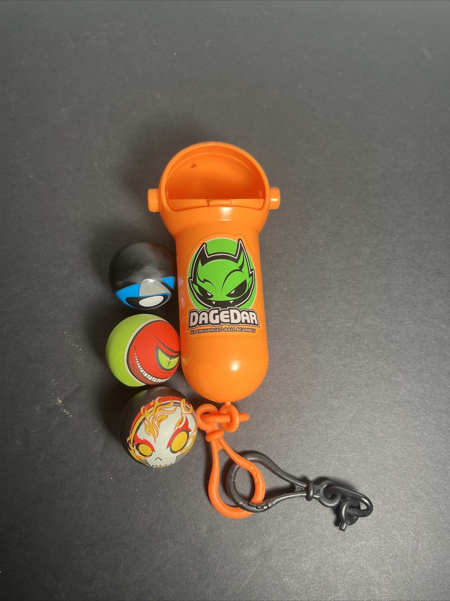 DaGeDar Flip Action Orange Carrying Case with 3 balls skull lizard