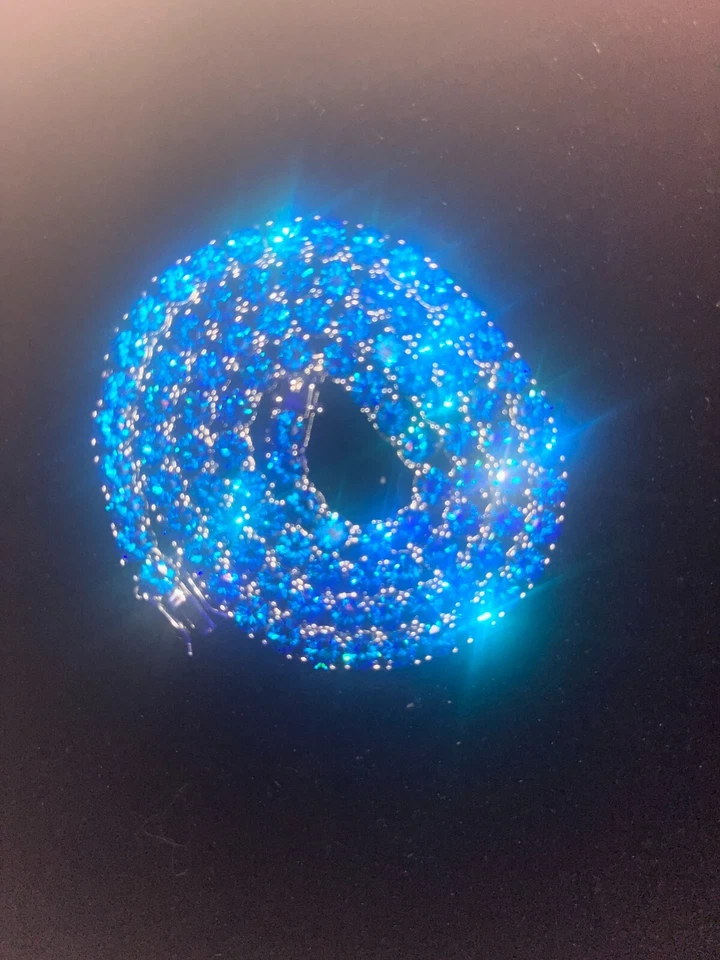 (Limitado) Collar Tenis Circonita Azul 5mm ICED OUT Chapado en Oro Blanco 18k Foto 3 de 4