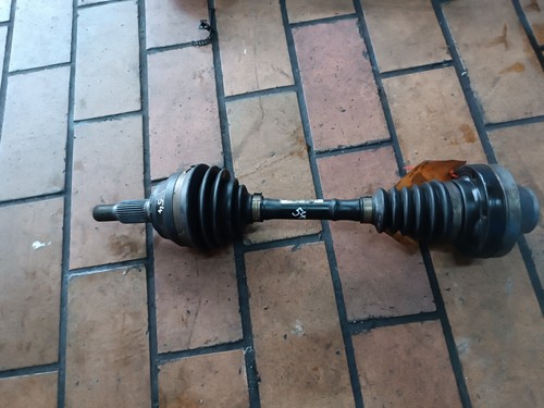 Audi Q7 4L VW Touareg 7L Antriebswelle Gelenkwelle vorne 7L0407271C 69TKM!!!