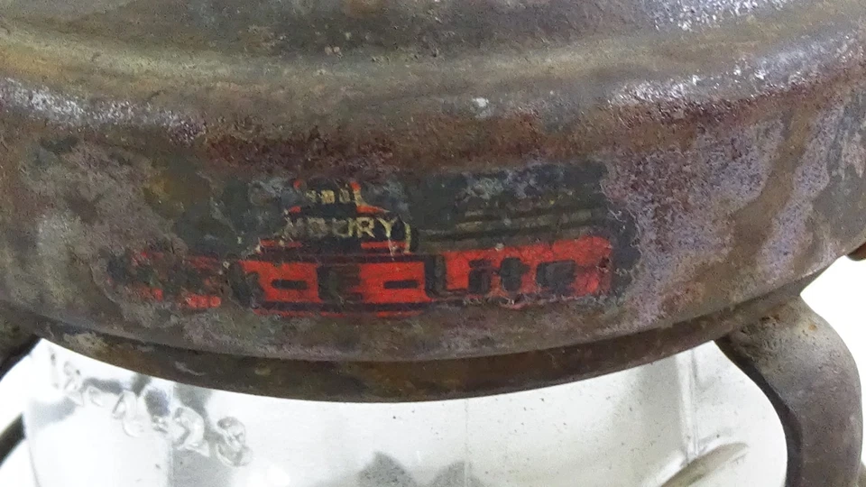 Vintage Embury Luck-E-Lite No. Linterna de queroseno Dietz Globe para camión 25 Foto 2 de 4