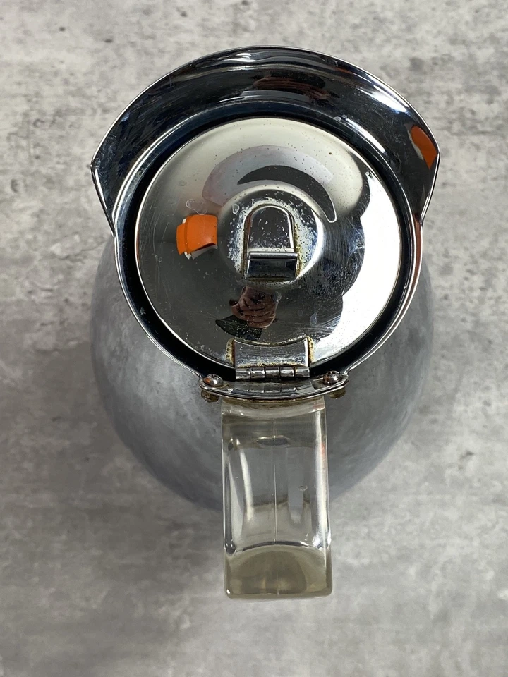 Jarra de café vintage con mango Lucite termo de 9" aislada 2585 MCM acero inoxidable 1950 Foto 4 de 4