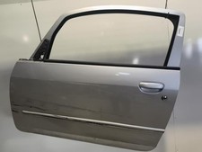 Porte avant et accessoires Mitsubishi COLT