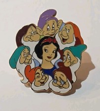 WDW 2004 Cluster Pin Snow White and all 7 Dwarves Walt Disney World Pin Trading