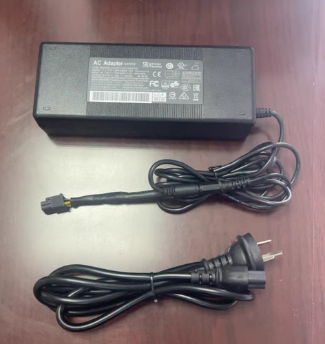 Barco DPS-240VB LPS Monitor dc24v Square 6-pin Netzteil-Netzadapter-Ladegerät