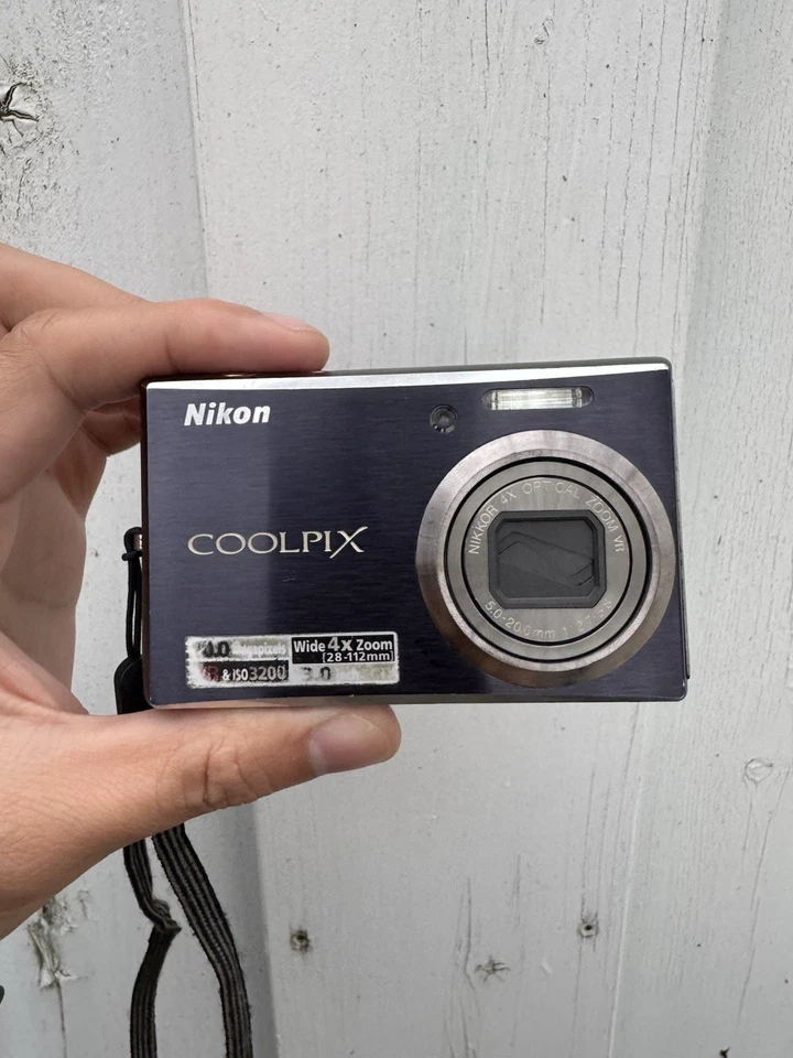 Nikon Coolpix S610 – echter Vintage-Charme | getestet, ohne Batterie