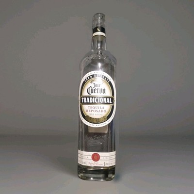 ( Hard To Find ) 19'' 1/2'' Jumbo Huge 2018 Jose Cuervo Tequila 3L Glass Bottle  