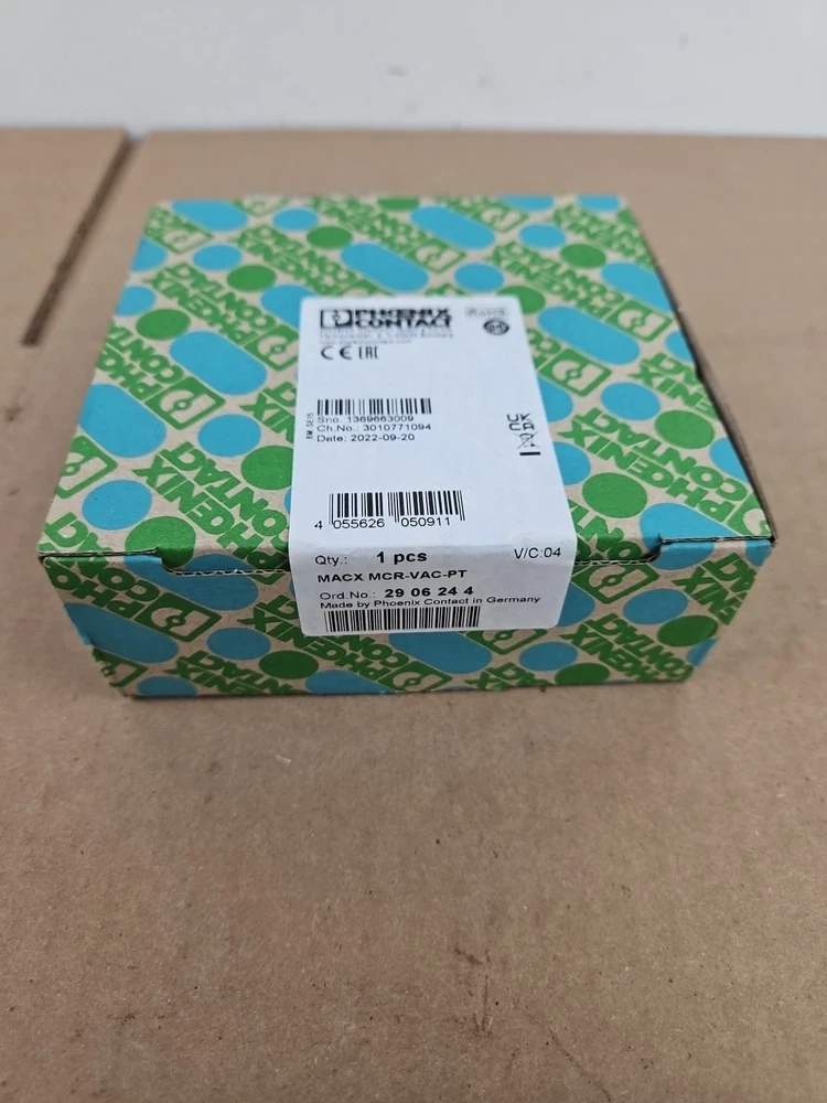 1PC NEW Phoenix Contact MACX MCR-VAC-PT 2906244