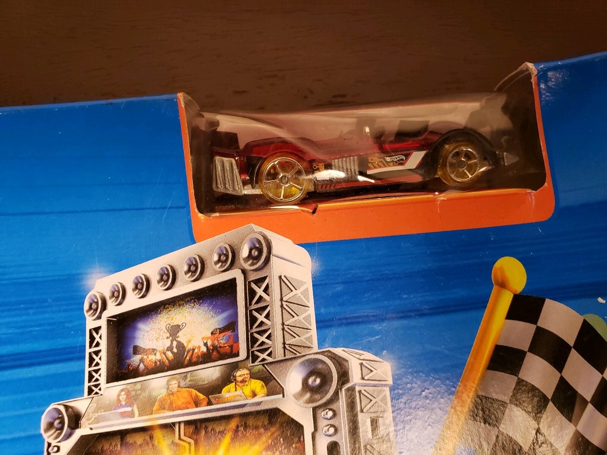 Hot Wheels Triple Target Takedown playset includes one car | eBay