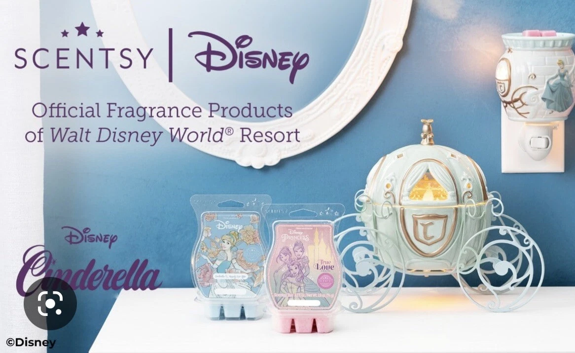 Scentsy Disney Cinderella Carriage Warmer Mini Warmer 2 Waxes