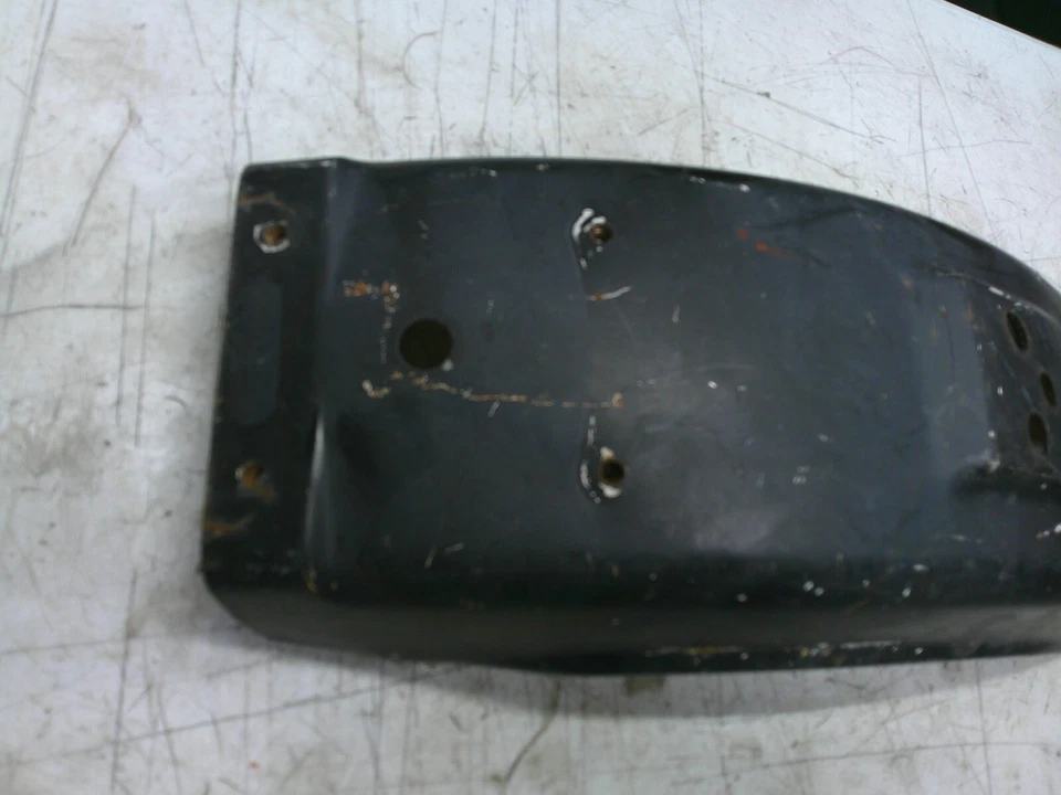 Para-lama traseiro 1982-2005 Kawasaki KZ1000 - Imagem 3 de 4