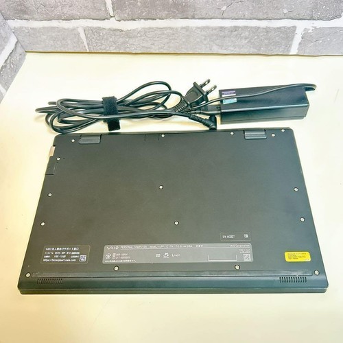 Sony Vaio VJPF11C11N Black Celeron 3867U RAM 4GB SSD 128GB Windows 11 Pro - Picture 11 of 11