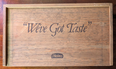 Vintage H. J. Heinz Wooden Crate Box With Lid ''We've Got Taste'' 17.5''x 10'' x 3.5