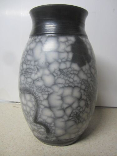PAGE POTTERY NORTH CAROLINA LARGE MARBLED RAKU BLACK AND WHITE VASE 8 3/8" - Picture 4 of 11