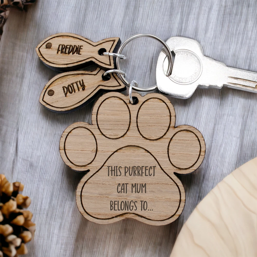 Personalised Wooden Cat Mum Keyring Custom Keychain for Cat Mom