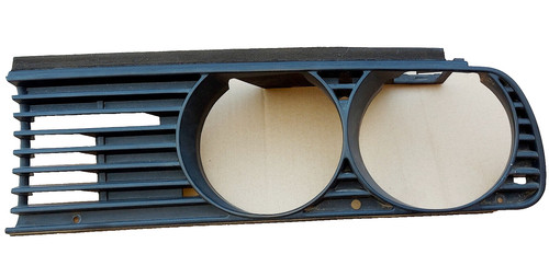 BMW E30 original Scheinwerfer Grill / Kühlergrill / Frontgrill / Links / 1876091