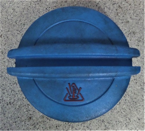 Audi Seat Skoda Verschlußdeckel Ausgleichbehälter Kühlmittelbehälter 3B0121321