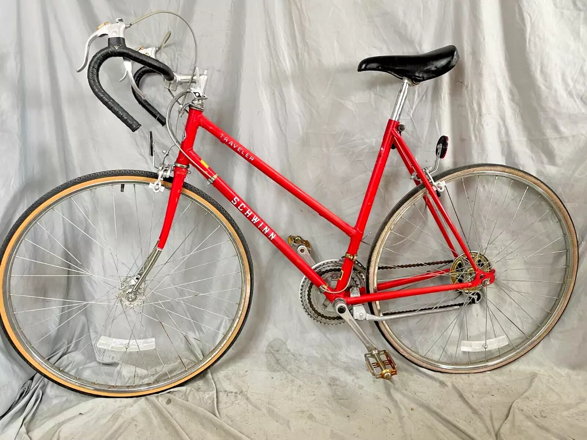 Schwinn traveler tire size sales