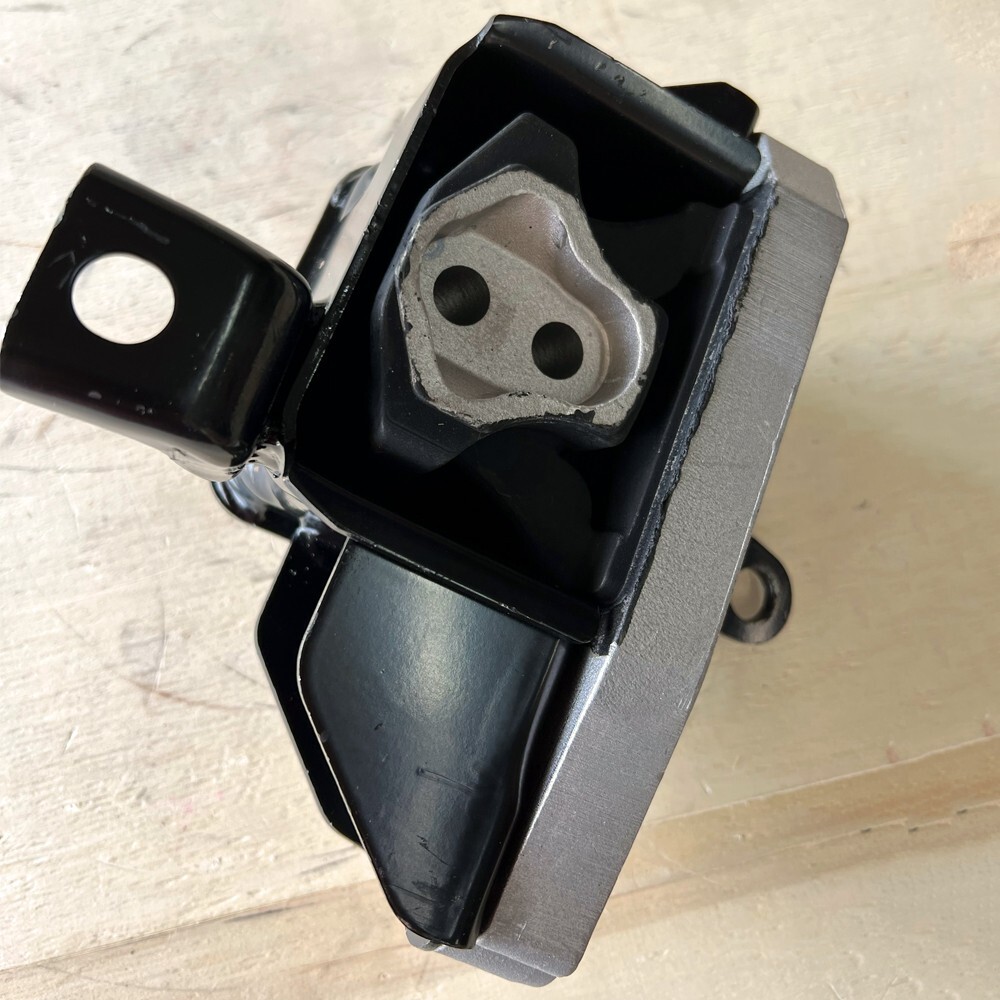 10202 Left Auto. Transmission Mount 1PC For Hyundai Tucson 18-16