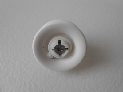 Whirlpool DU810SWPU3 Dishwasher Part Upper Dishrack RAIL ROLLER