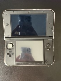 Nintendo 3DS LL Handheld Gaming Console - Metallic Red