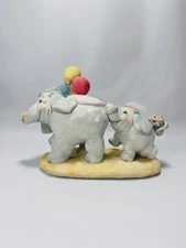 Dreamsicles 1997 By Kristin "Elephant Walk" Elephant & Baby Holding Tail #DA253