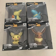 Pok mon Select Series 5 Deluxe Complete Set of 4 Vinyl Figures Brand New