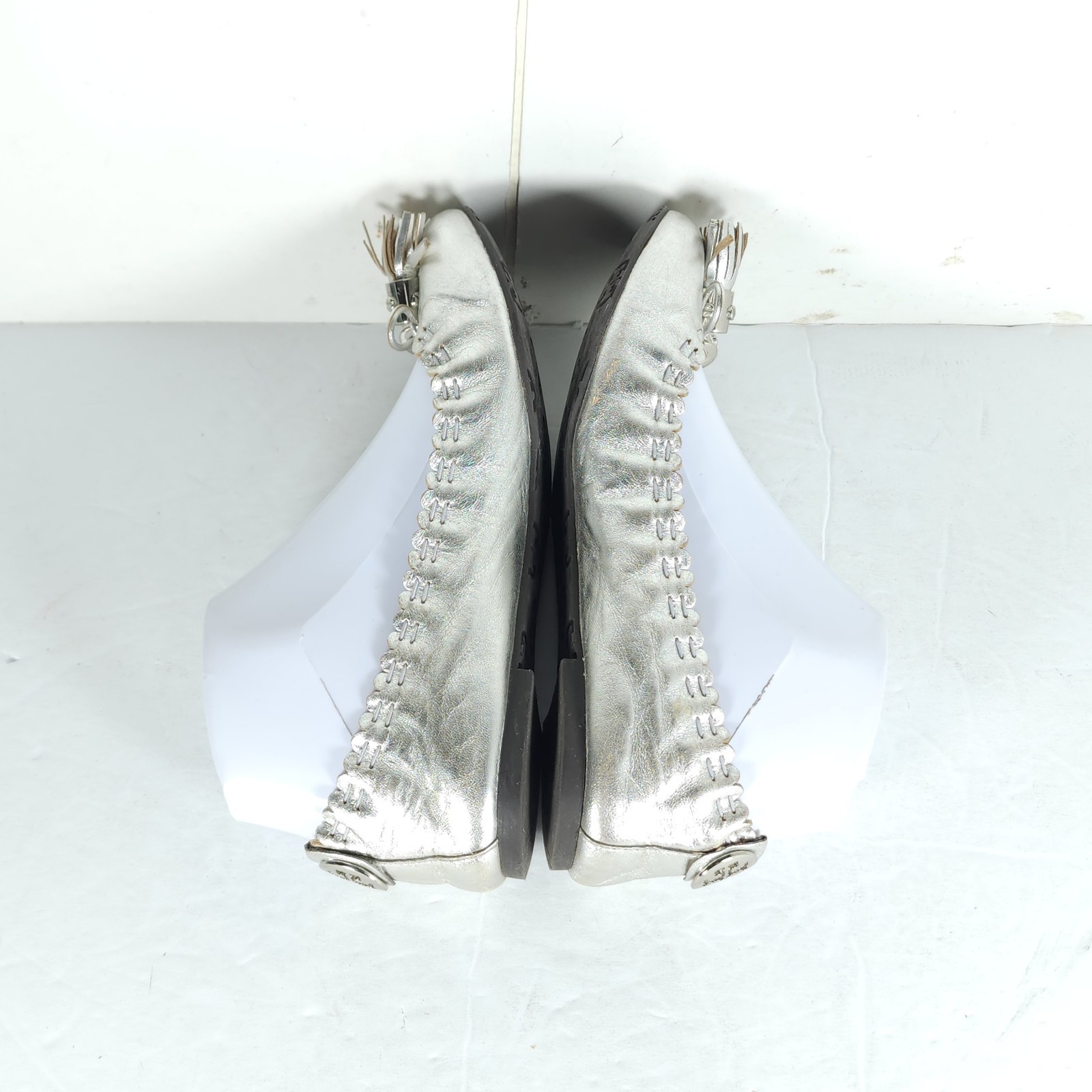 TORY BURCH Women's Reese US 6,5M Silver Leather Tassels Logo SlipOn Ballet Flats thumbnail 11