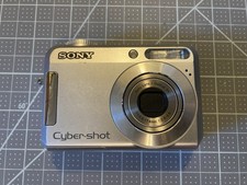 Sony Cyber-shot DSC-S650 7.2MP Digital Camera - Silver
