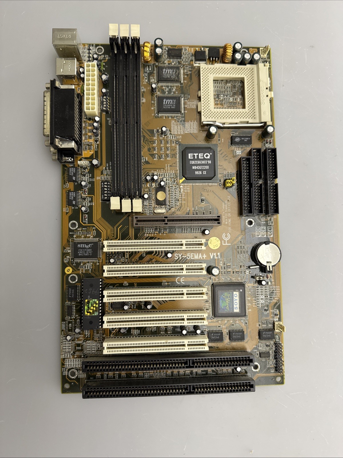SOYO SY-5EMA+ V 1.1 Super Socket 7 5 x PCI 2 x ISA 1 x AGP ATX Motherboard READ