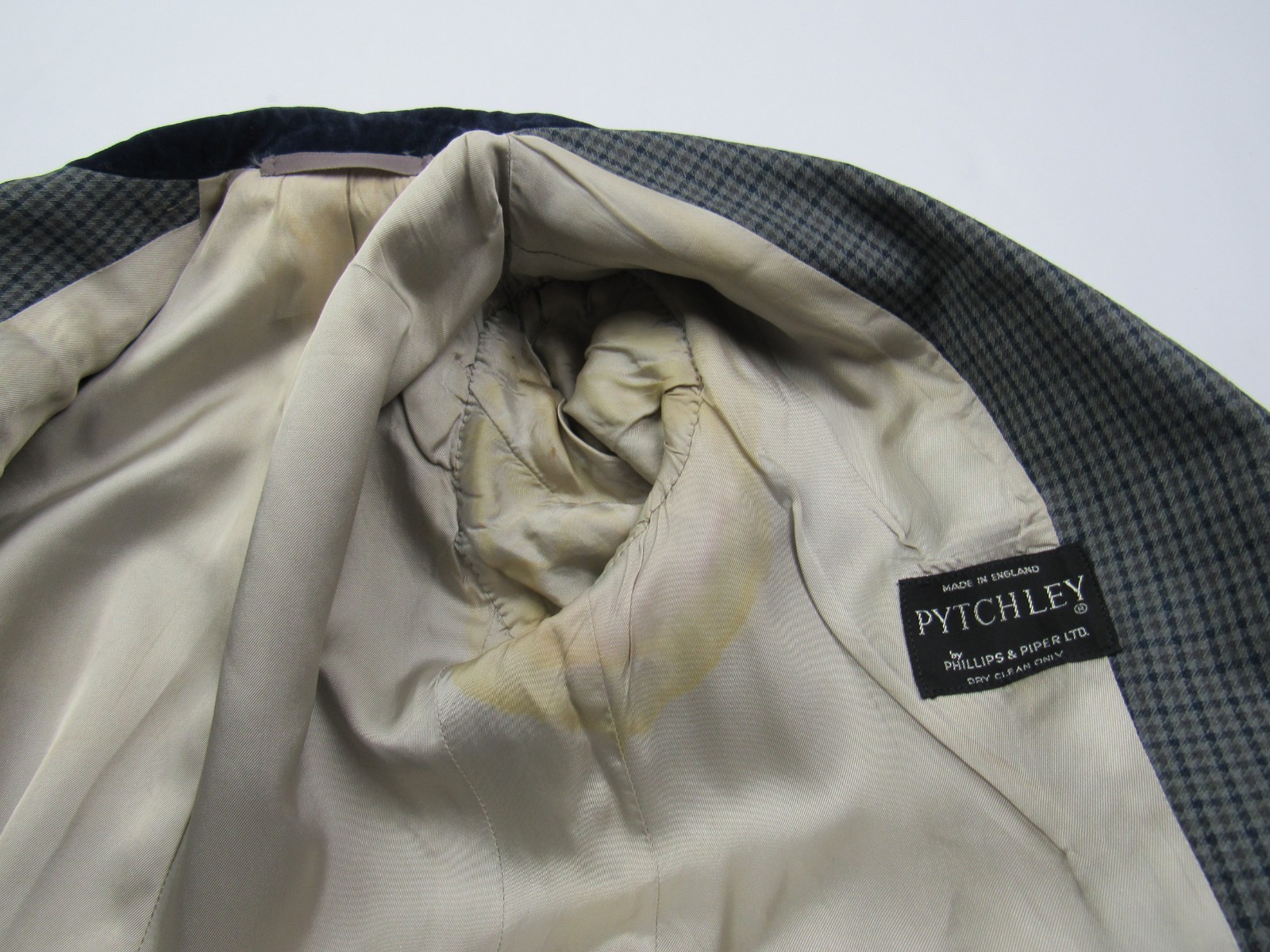 Vtg Pytchley English Fox Hunt Riding Tweed Jacket XS Velvet Collar Equestrian