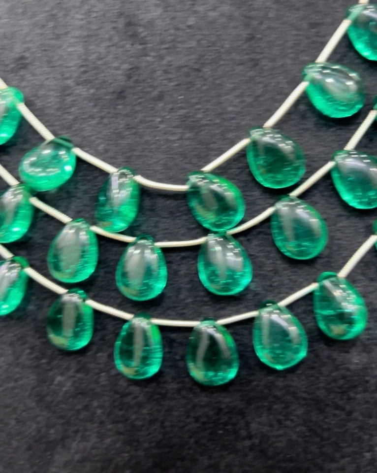 Emerald Cabochon Gemstone Necklaces Bedam 11x15 MM 3 Line - Image 3 of 4