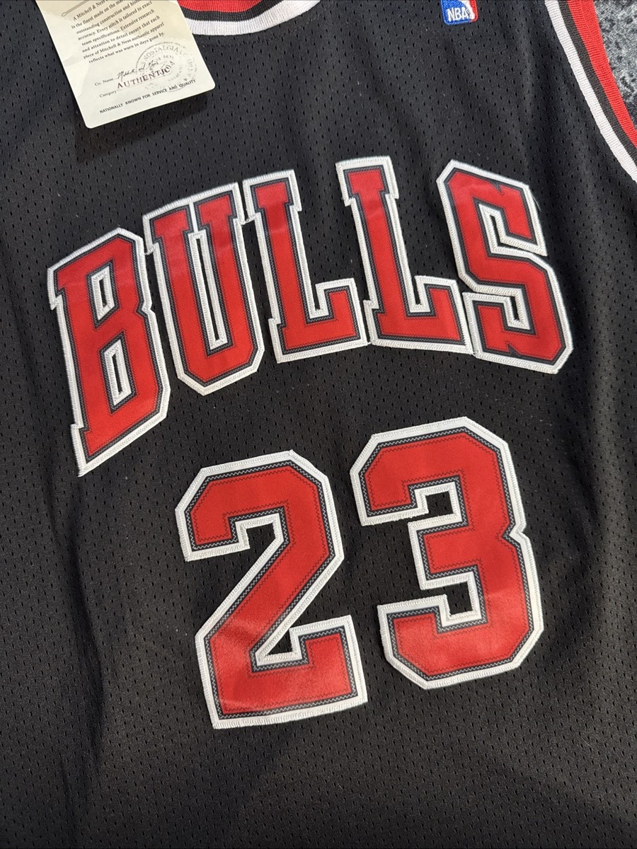 Mitchell and Ness Michael Jordan Jersey Size XL Chicago Bulls 97